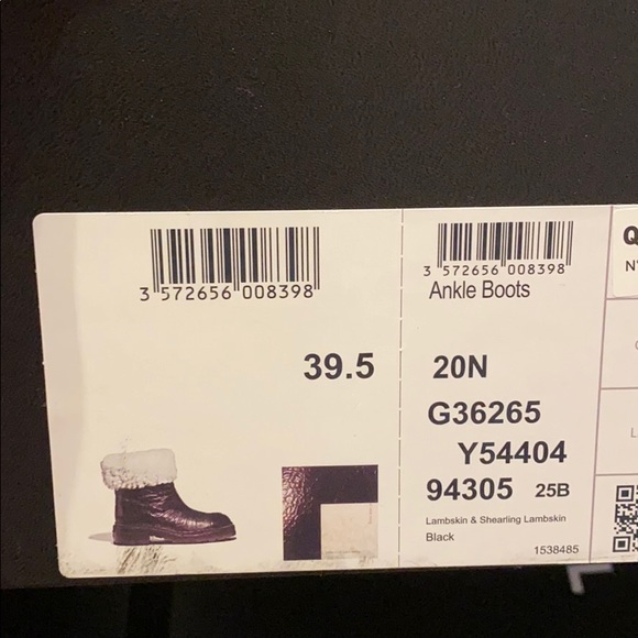 CHANEL Ankle boots size 39.5 - Picture 2 of 9